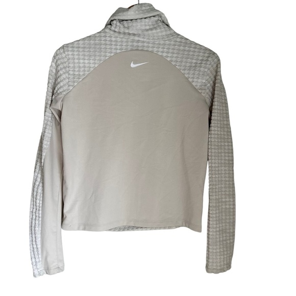 Nike‎ Womens Ivory Long Sleeve Turtleneck Top Size M - Picture 1 of 8